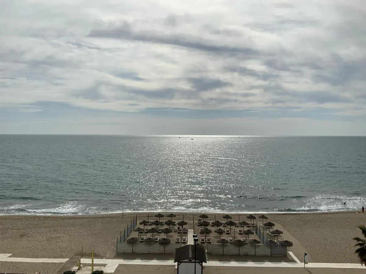 Apartamento En Primera Linea/Beachfront Apartment Fuengirola 0*,