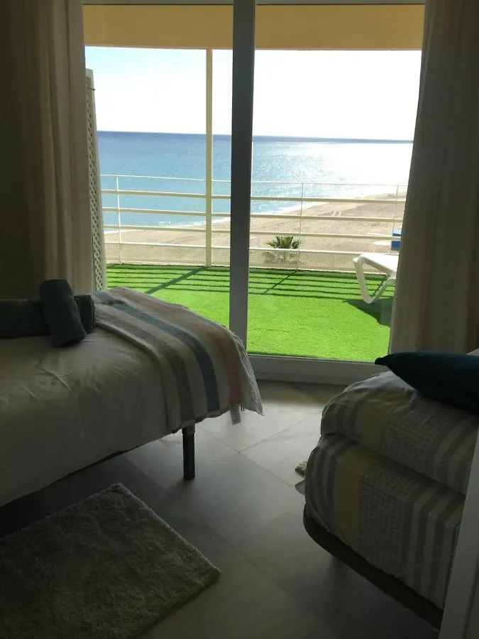 Apartamento En Primera Linea/Beachfront Apartment Fuengirola 0*,