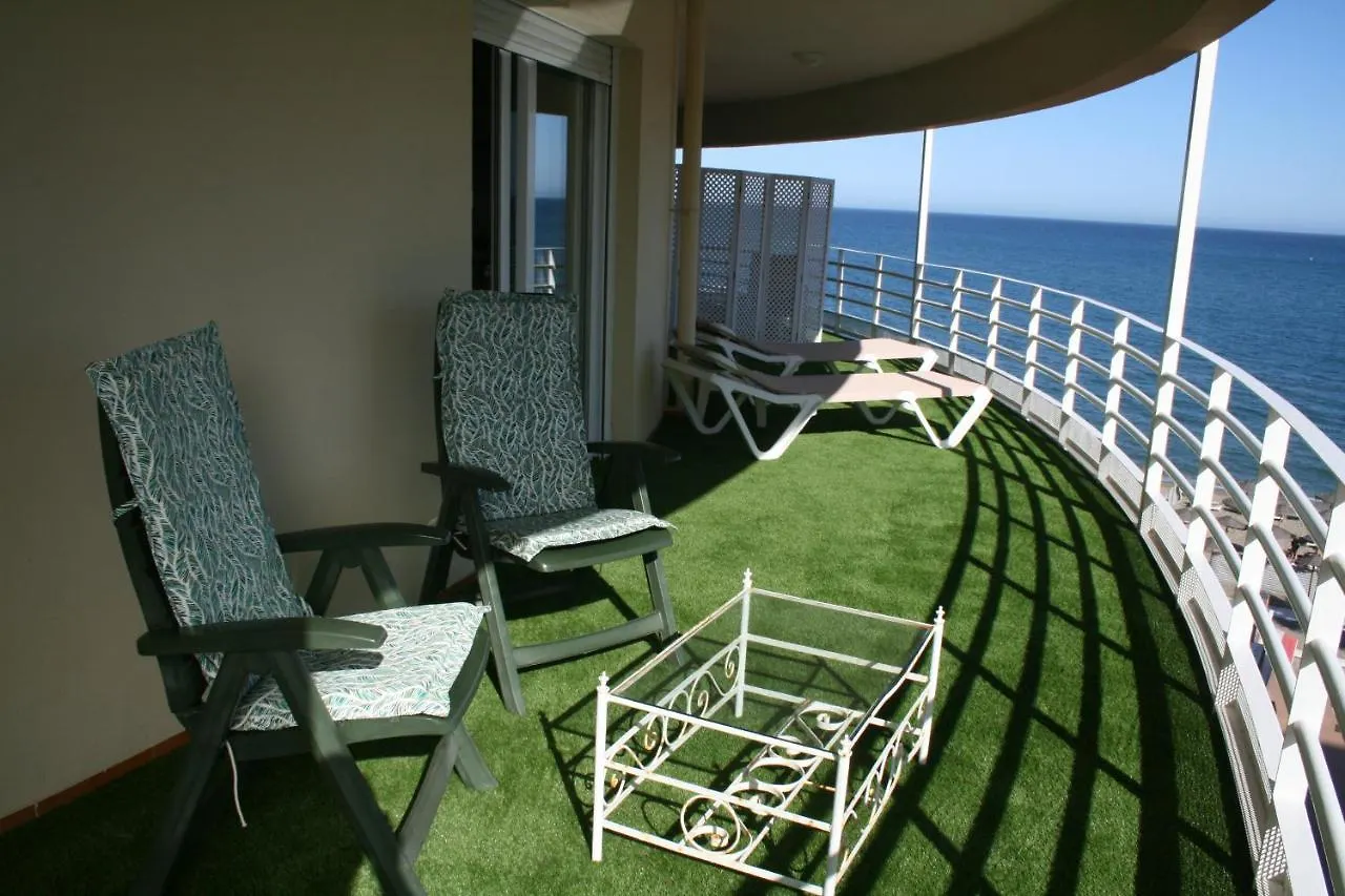 Apartamento En Primera Linea/Beachfront Apartment Fuengirola 0*,  Spain