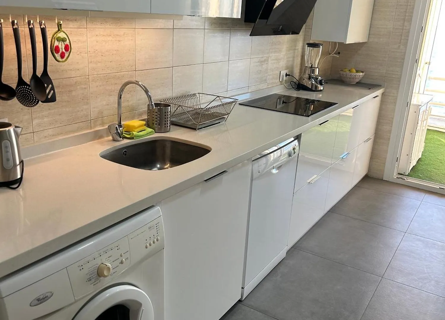 Apartamento En Primera Linea/Beachfront Apartment Fuengirola