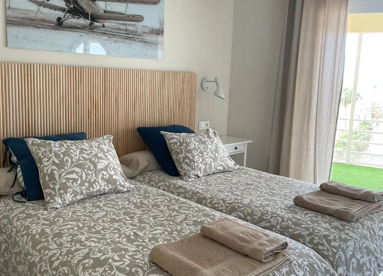 Apartamento En Primera Linea/Beachfront Apartment Fuengirola