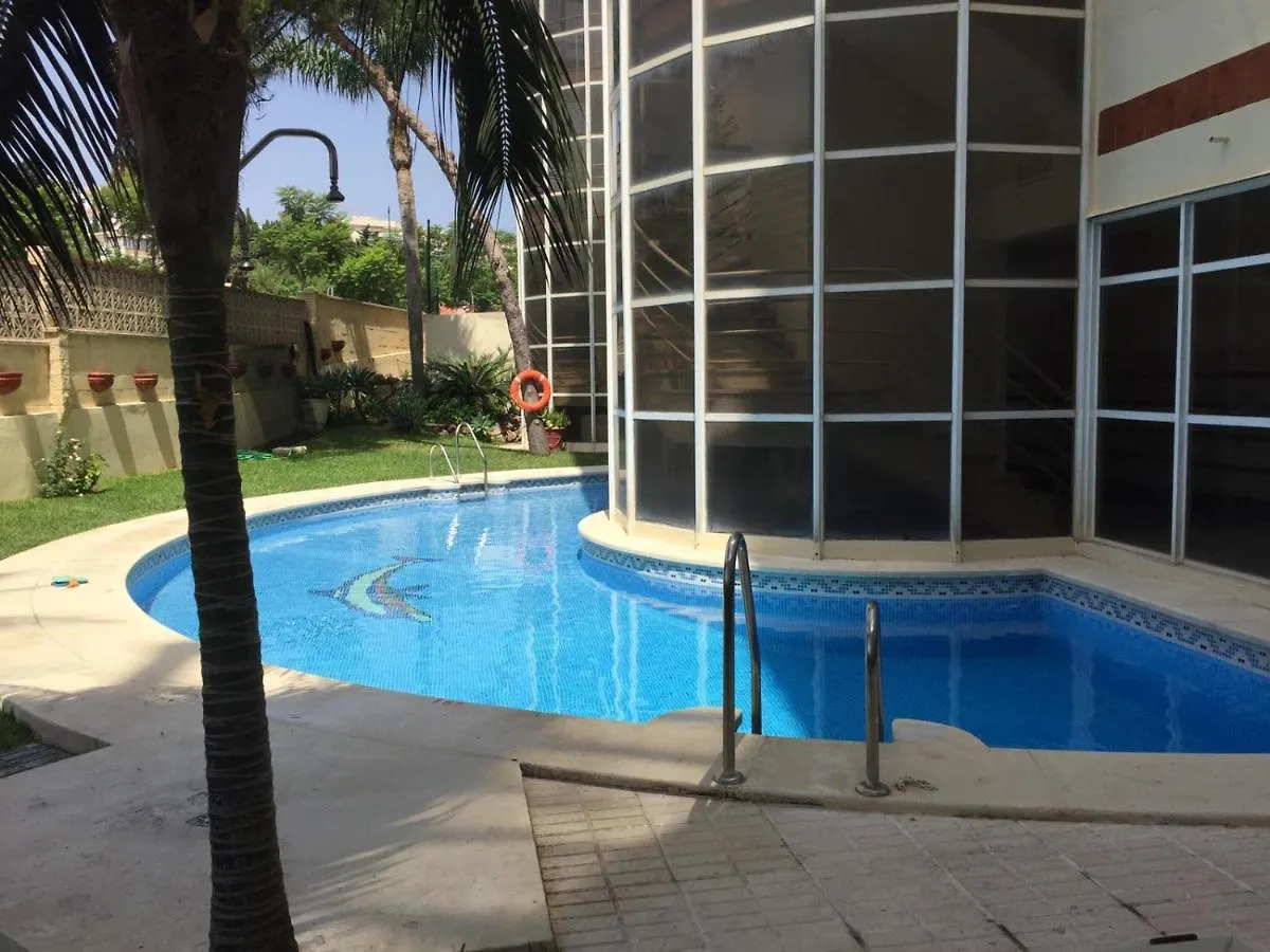 Apartamento En Primera Linea/Beachfront Apartment Fuengirola Spain