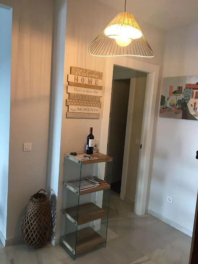 Apartamento En Primera Linea/Beachfront Apartment Fuengirola