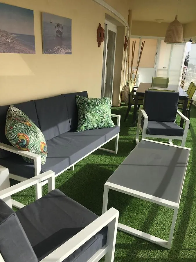 Apartamento En Primera Linea/Beachfront Apartment Fuengirola