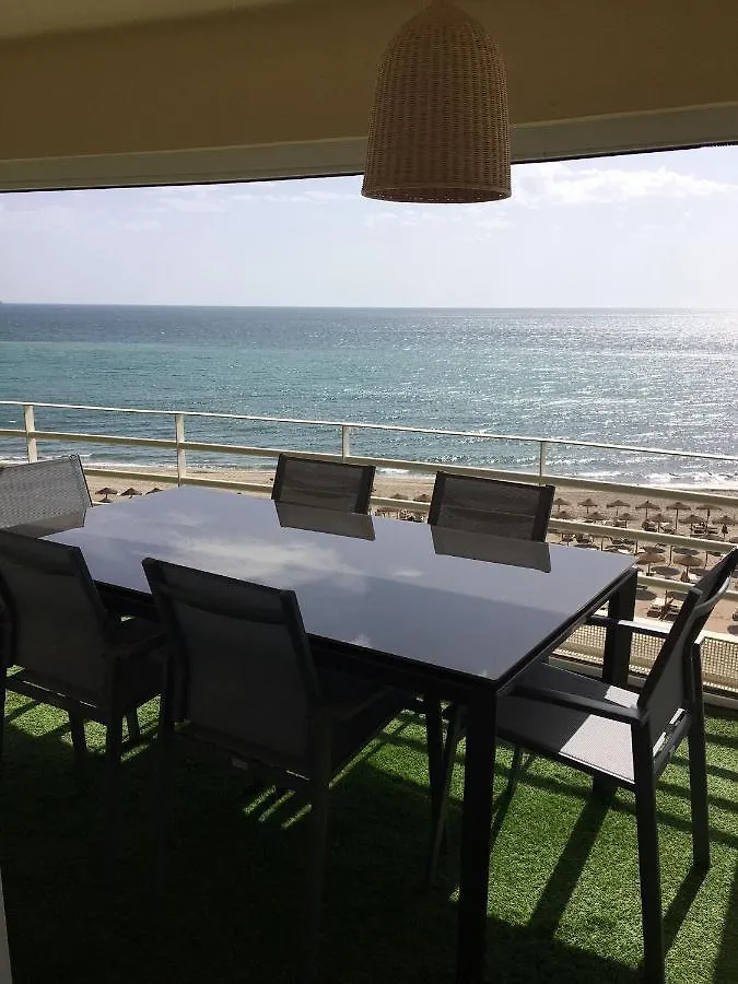 Apartamento En Primera Linea/Beachfront Apartment Fuengirola 0*,  Spain