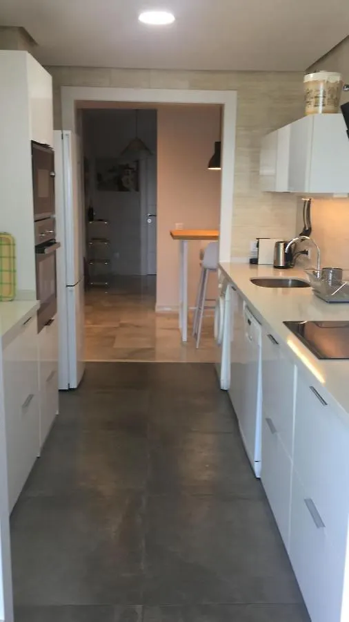 Apartamento En Primera Linea/Beachfront Apartment Fuengirola 0*,